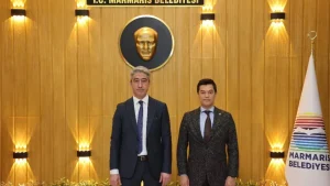 Mehmet  Oktay’dan Acar Ünlü’ye Yıldırım Hızında Cevap!