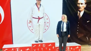 Sporcularımız Yıldızlar Taekwondo Müsabakasından Madalyalarla Döndü!